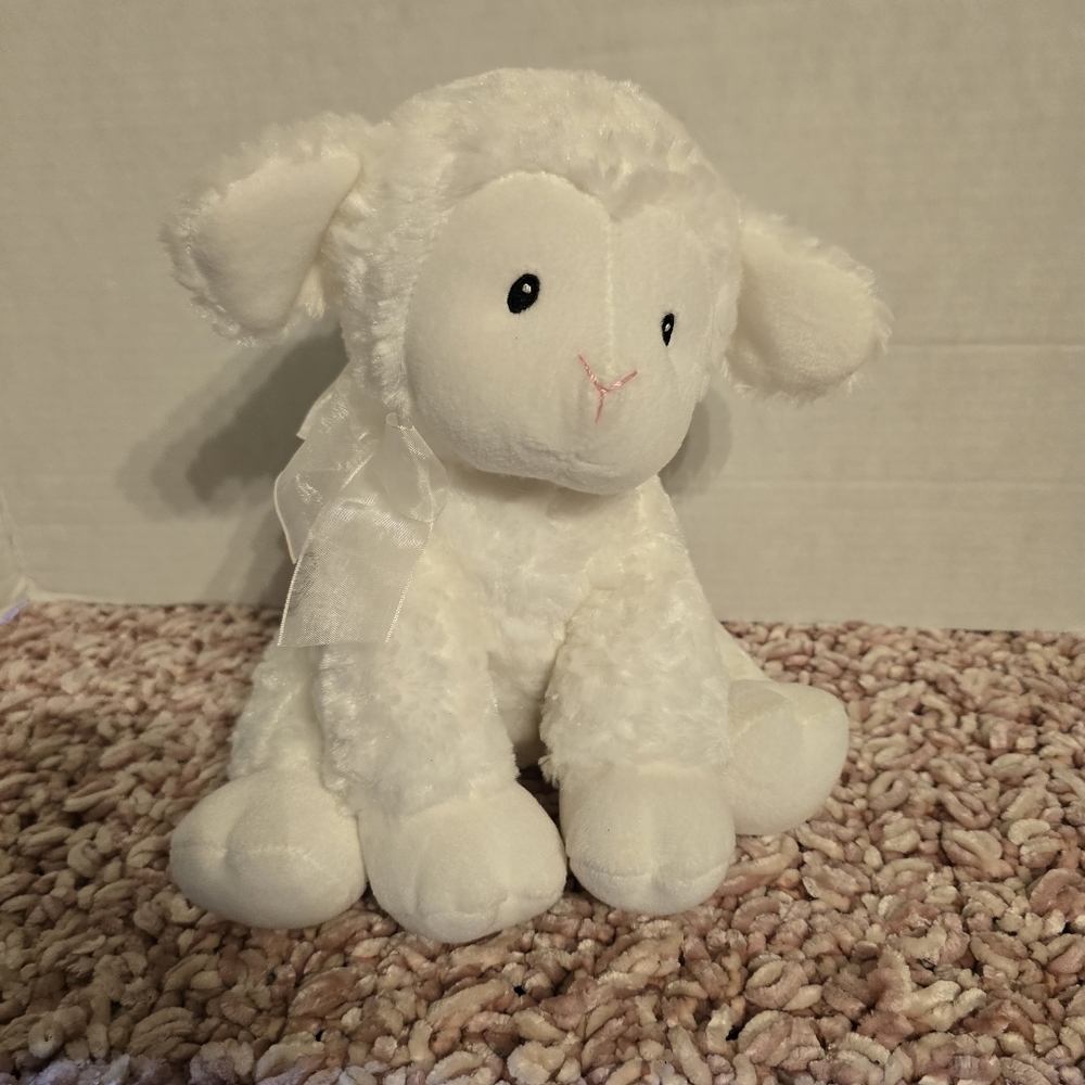 Gund Lullaby Lamb